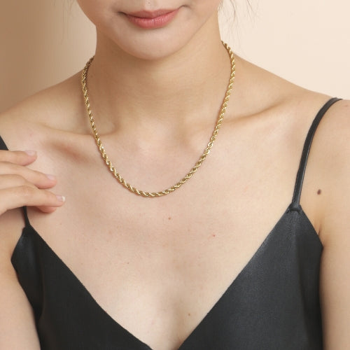 The Perfect Twist - Gold Rope Necklace