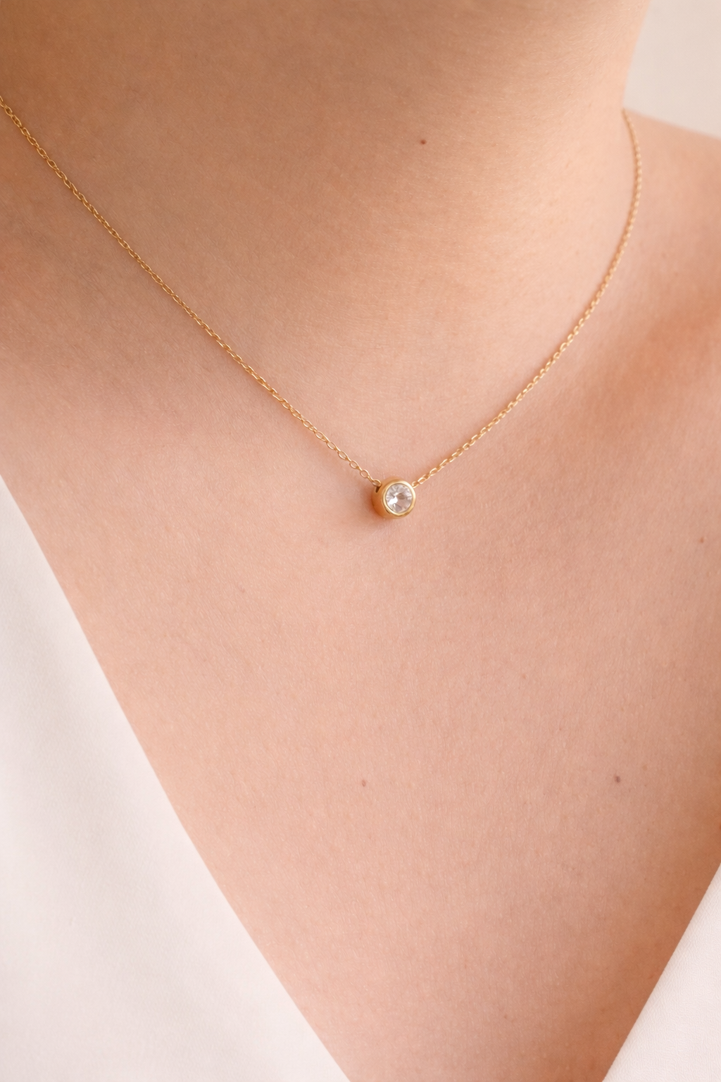 round gemstone necklace