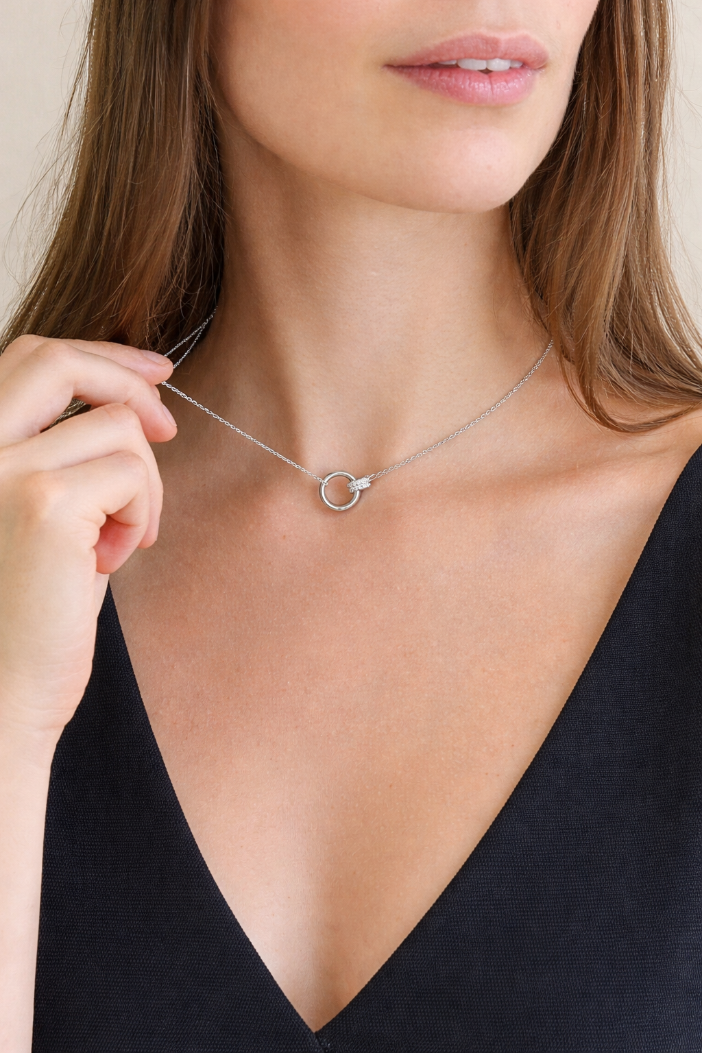 interlocking zircon rings necklace