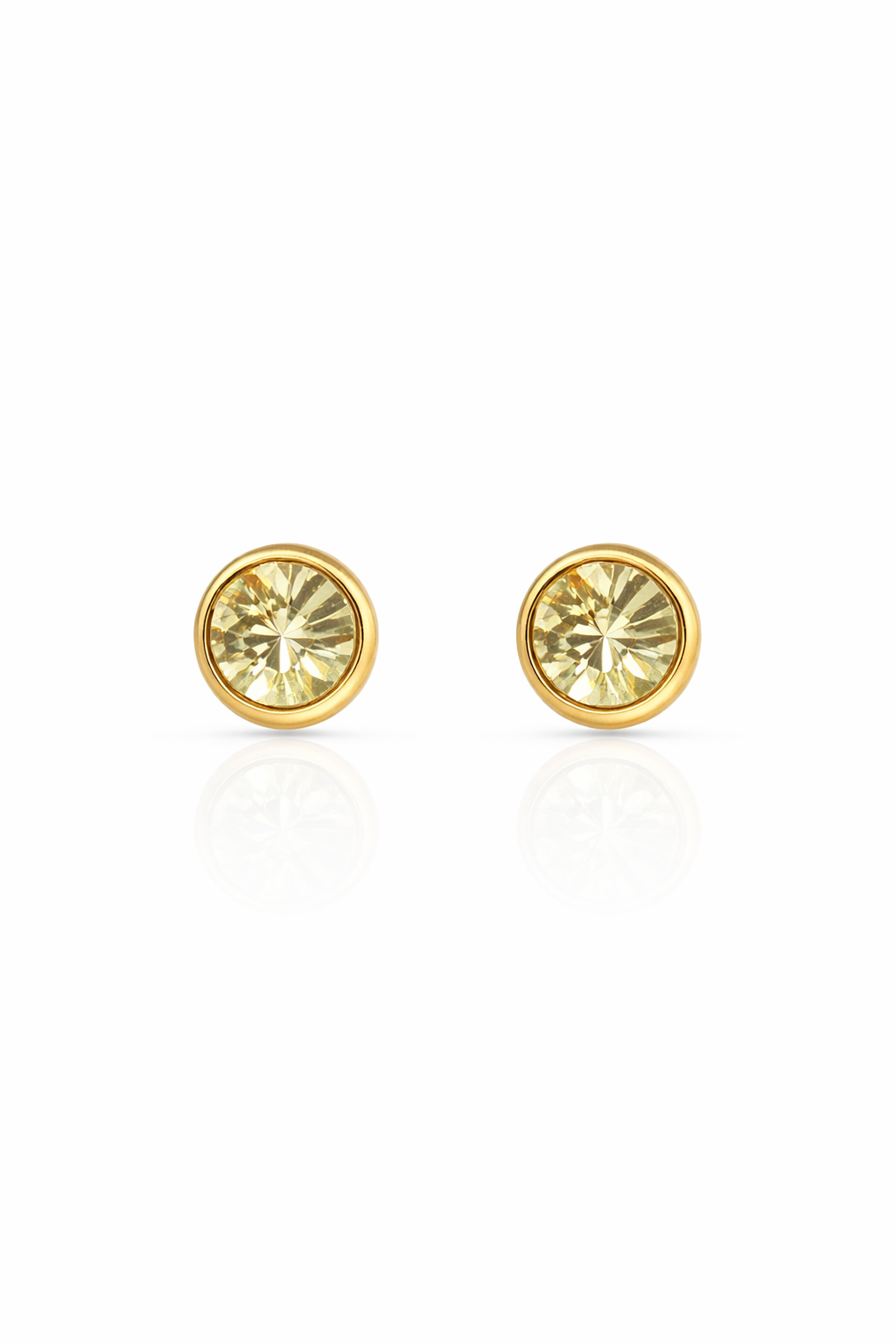 round stud earring
