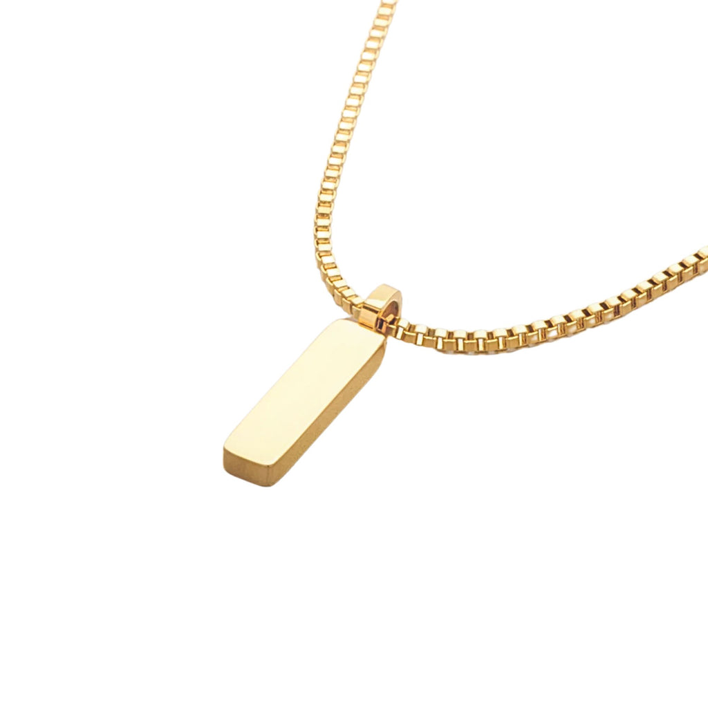pendant necklace