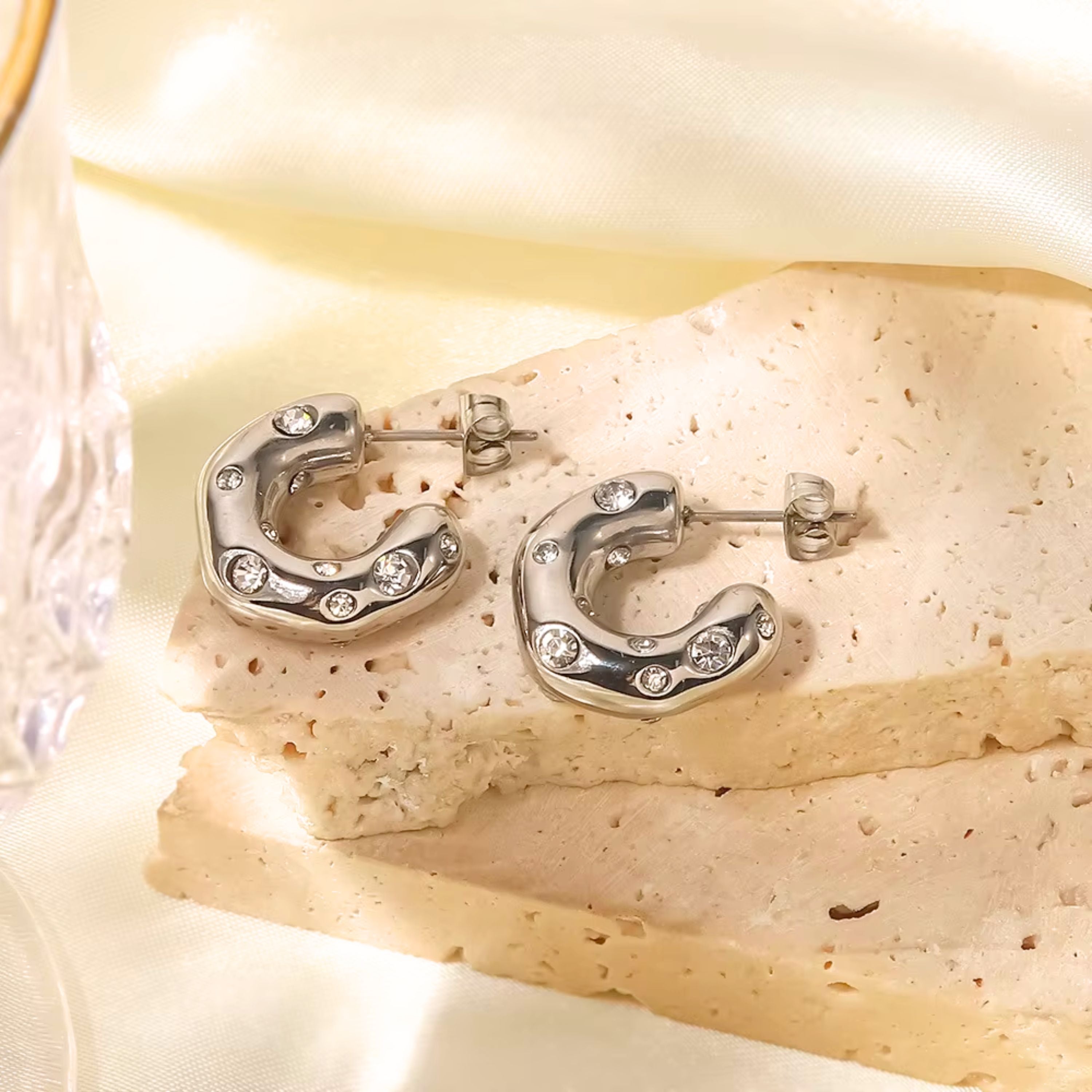 Silver C-Shape Puffy Earrings