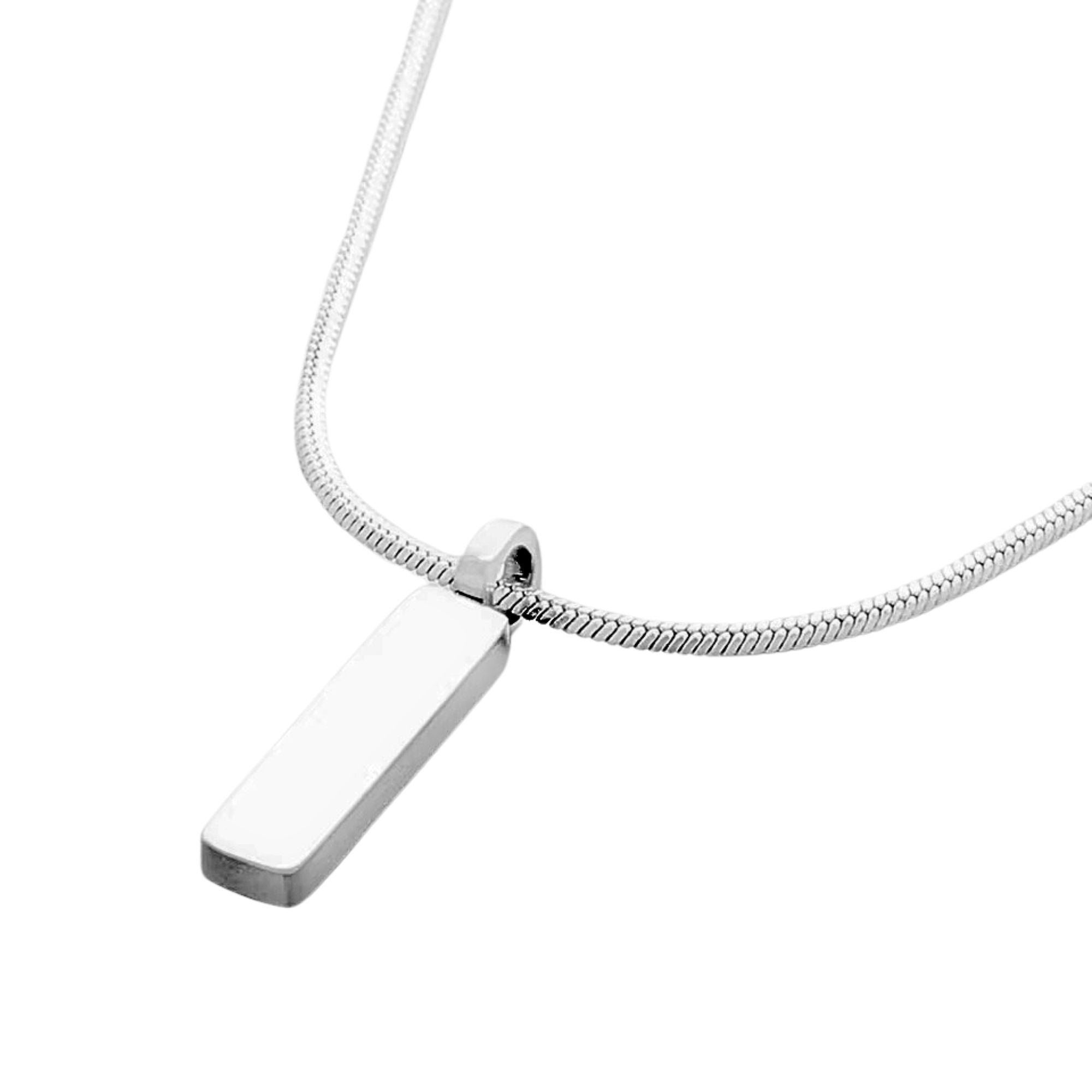 pendant necklace