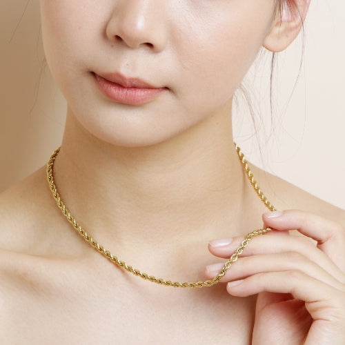 The Perfect Twist - Gold Rope Necklace